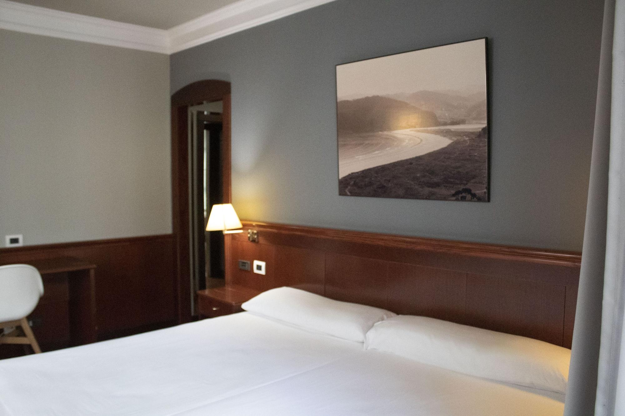 Hotel Alda El Suizo Ferrol Exteriér fotografie