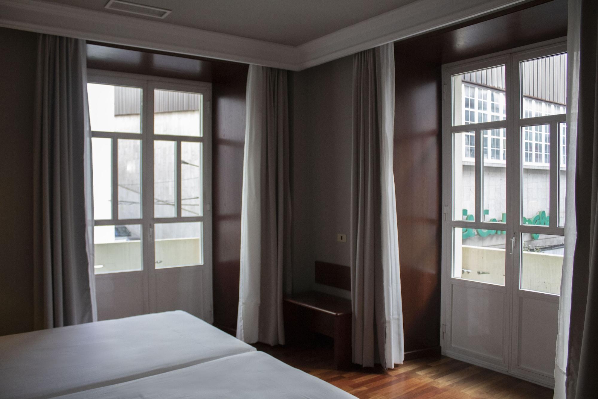 Hotel Alda El Suizo Ferrol Exteriér fotografie