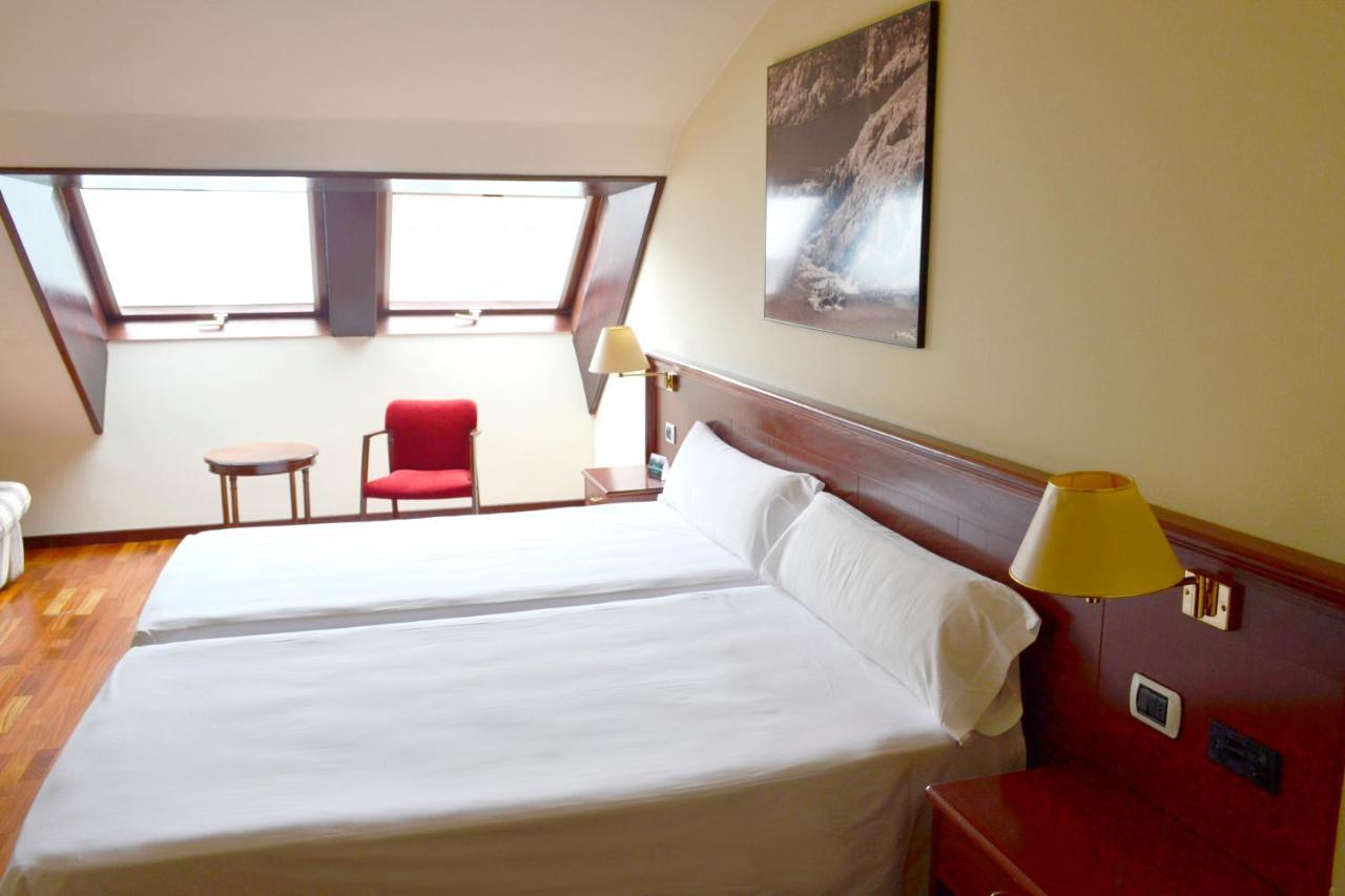 Hotel Alda El Suizo Ferrol Exteriér fotografie